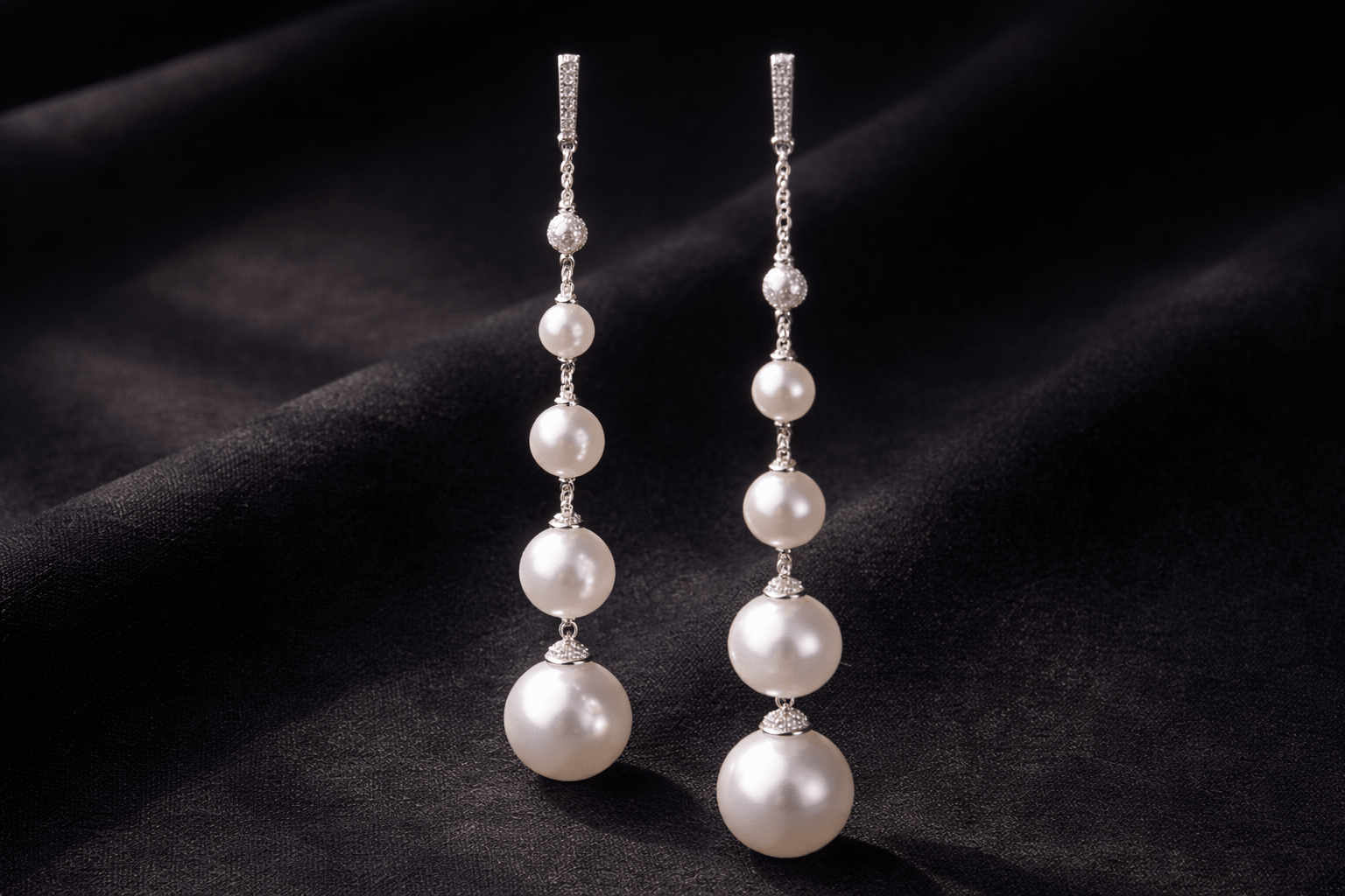 pearlsonly-blog-100-image-3-pearl - Δραματικά μακριά σκουλαρίκια με κρεμαστή πέρλα - Κοσμήματα με πέρλες - pearlsonly
