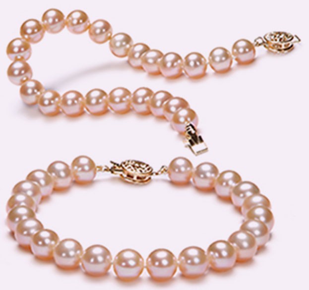 Secret_four_left_img